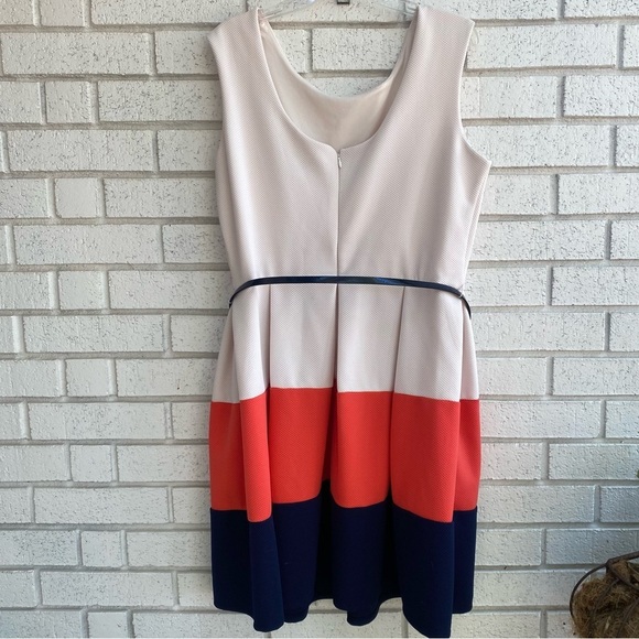 TIANA B | Cream, Coral & Navy Blue Sleeveless Dress 18 - Picture 2 of 6